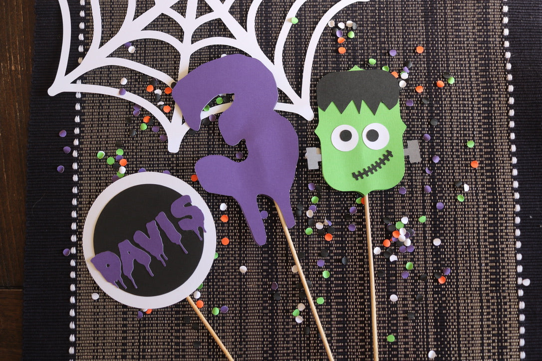 CAKE TOPPERS